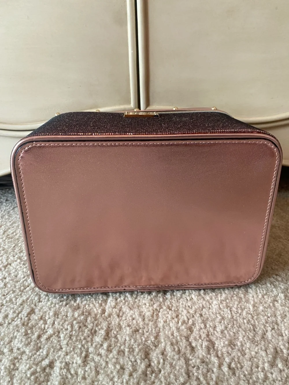 Victoria's Secret Rose Gold and Glitter Cosmetic Case - Picture 3 of 7